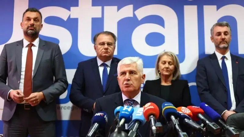 Zakašnjelo buđenje: Šta je ostalo od politike kompromisa s HDZ-om i SNSD-om?