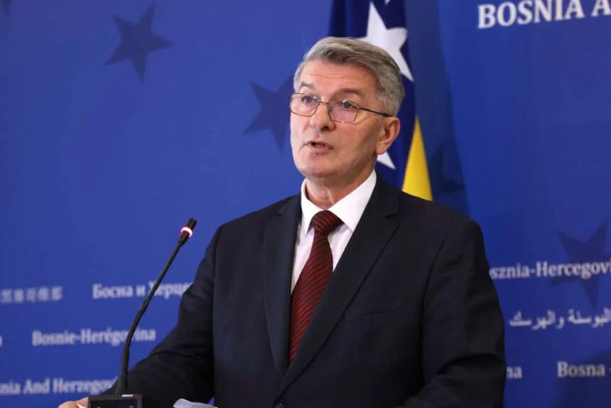 Mehmedović upozorio da još uvijek nema registra zaposlenih u institucijama BiH, ispitati rad direktorice ADS Anite Markić