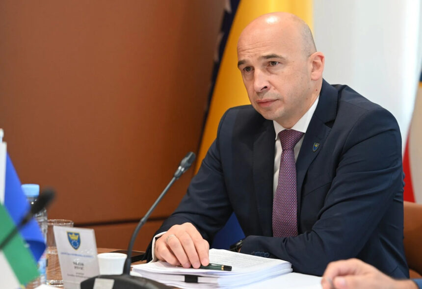 Rebalans Budžeta od 777,7 miliona KM: Gotovo 7 
miliona KM novih poticaja privredi u ZDK