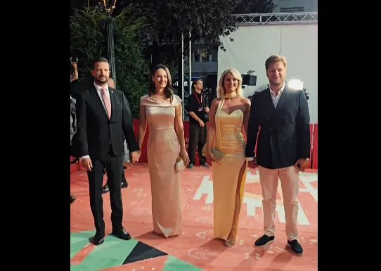 Predsjednik Crne Gore Jakov Milatović sa suprugom na SFF-u