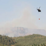 (VIDEO) Oružane snage BiH gase požare na tri fronta: Helikopteri iz zraka, vojnici na zemlji