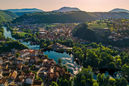 Sunčano uz nešto oblaka, temperatura do 39°C
