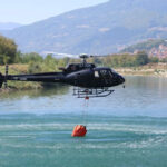 Zeničko 'magare' pokrilo pola Federacije: Helikopter KUCZ ZDK kod Goražda izbacio 11 vedara vode