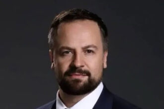 Historijska realnost i političko dno: Šta donosi sahrana presuđenog ratnog zločinca?