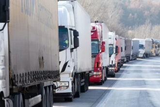 Prevoznici danas na ulicama Sarajeva: Nismo turisti ni migranti, mi smo radnici!