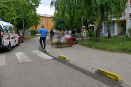 Ženi pozlilo na ulici u Sarajevu, ekipa Hitne pomoći više od 40 minuta se bori za njen život