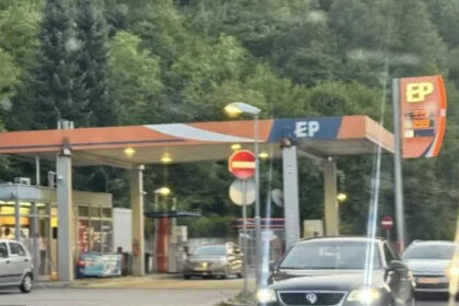 Rasvijetljena filmska pljačka u Konjicu: Uhapšene dvije osobe zbog krađe više od 30.000 KM iz sefa benzinske pumpe