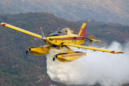 Air Tractor pomaže vatrogascima u gašenju požara kod Kanjine