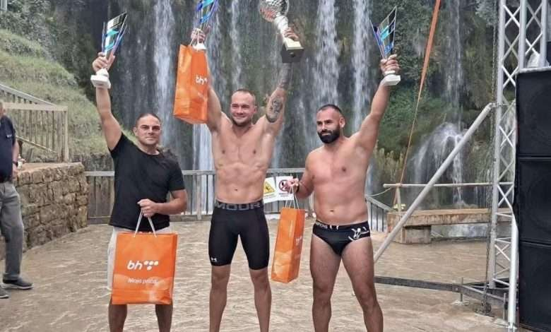 Konjičanin Danko Dangubić osvojio drugo mjesto na međunarodnim skokovima sa vodopada u Jajcu