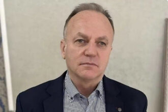 MR. SUAD MAHMUTOVIĆ – STRILANJE