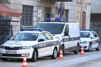 Fizički napali policajce u Hercegovini, psovali im balijsku i četničku majku, Tužilaštvo nije zatražilo pritvor