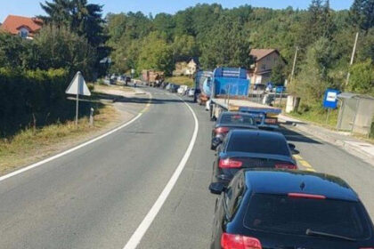 Nakon nesreće četiri vozila, M-17 kod Žepča ponovo prohodan