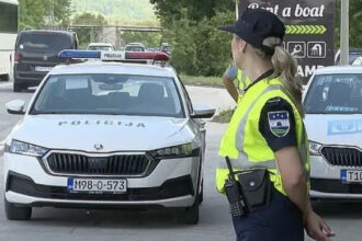 Detalji tragedije u Bosanskoj Krupi: Žena iz pištolja ubila slijepog muža, poznat identitet