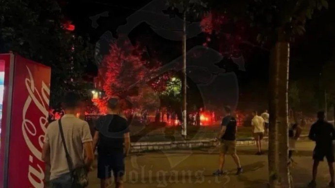 Haos na ulicama Sarajeva: Sukobili se Manijaci i Horde zla?