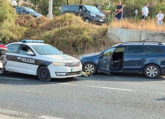 Detalji stravične nesreće: Muškarac pretrčavao ulicu, žena ga pokosila Passatom
