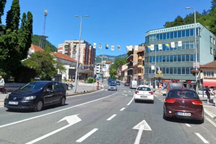 Kolaps u Konjicu sve je veći: Broj vozila eksplodirao, zaobilaznice još nema
