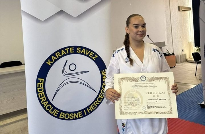 Medina Šahinović iz Karate kluba Igman Konjic položila za crni pojas 1. Dan