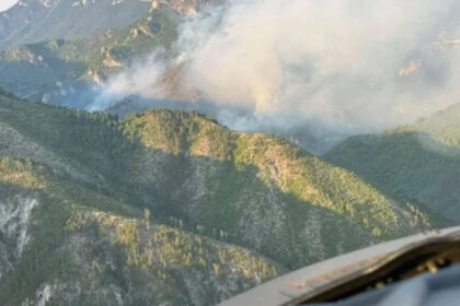 I dalje bjesni požar kod Konjica: Ništa se ne vidi, dim se osjeti do Tarčina