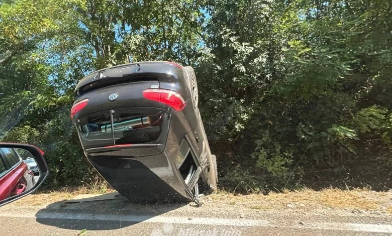 Prevrnuto vozilo između Konjica i Jablanice