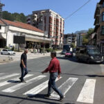 MISTERIJA NA KIOSCIMA: Muškarac jutros u Konjicu pokupovao sve primjerke Dnevnog avaza