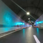 Vozač ozlijeđen u nesreći u tunelu Hercegovina, promet potpuno obustavljen
