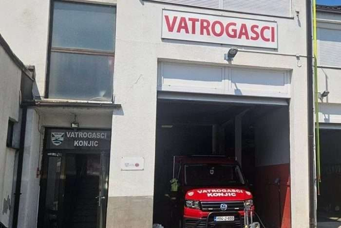 Mostarci pripremili pakete hrane za vatrogasce u Konjicu