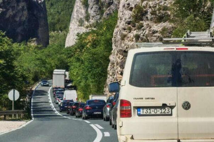 Velike gužve na ulazu u Jablanicu iz pravca Mostara