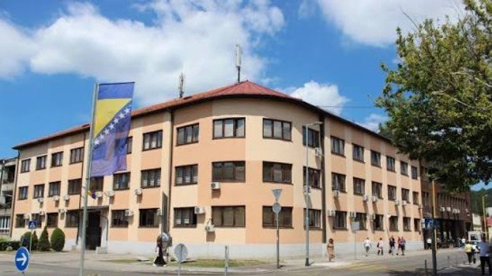 Policajcu Elvisu Saletoviću određen pritvor: Sumnjiči se da je od vozača prilikom kontrola uzimao od 20 do 50 KM