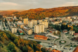 Banovići: Dan žalosti zbog tragične pogibije Anisa Šabanovića (21)