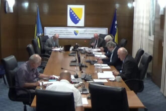 SNSD i njihovi kandidati kažnjeni sa 40.500 KM zbog zloupotrebe djece, javnih sredstava, slijedi postupak protiv Sanje Vulić