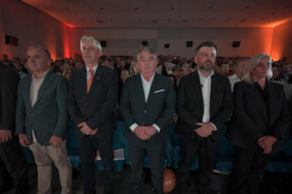 KONCENTRACIJSKA VLADA Komšić kritikovao podjele i pozvao na bosansko jedinstvo, Kovačević neophodan