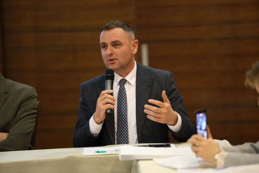 Gradaščević: Samo glas 'Koaliciji za državu' je glas koji se broji, ima težinu i može polučiti rezultat!