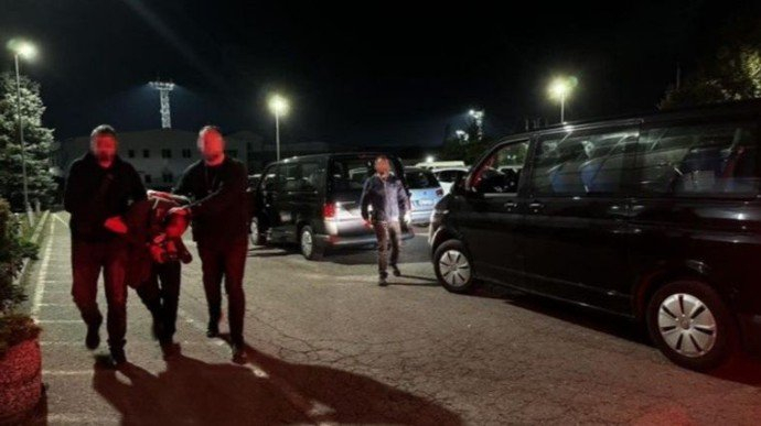 Ovo je identitet trećeg osumnjičenog u akciji "Bure": Pokrenuta istraga protiv Nizozemca, ispred čije firme je pronađena droga