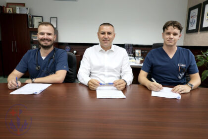Potpisani novi ugovori o specijalizaciji: Zvornička bolnica jača svoj kadar