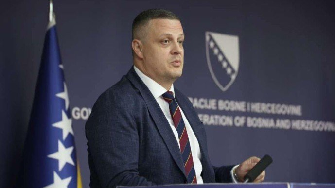 Podignuta optužnica protiv ministra Vojina Mijatovića!