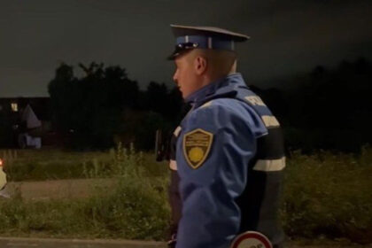 Ilidža: Mladić Fiatom udario biciklistu, muškarac teško povrijeđen i zadržan u bolnici