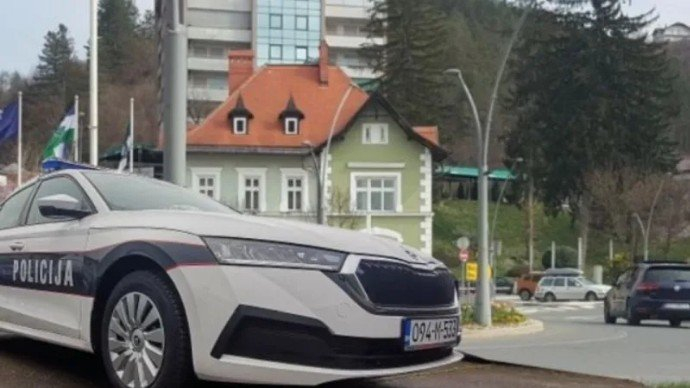 Uhapšen vozač koji je pregazio troje djece kod Cazina: Ljekari se mališanima bore za život