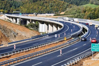 Potvrđena optužnica protiv bivšeg direktora Autocesta FBiH i ostalih