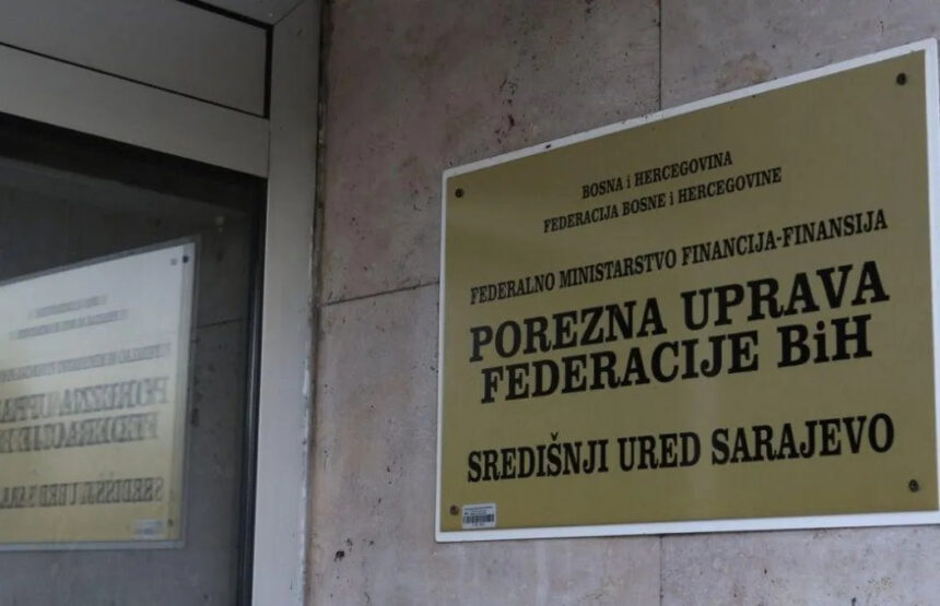 Opasne igre u Poreznoj upravi FBiH: Kadrovi HDZ-a dobijaju mandat, ostali godinama na ovlaštenjima