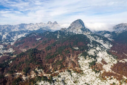 Postepeno naoblačenje donijet će nam kišu, na vrhovima planina moguć i snijeg