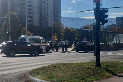 Drama na Otoci: Djevojci pozlilo na tramvajskom stajalištu