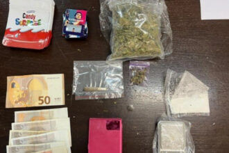 Uhapšen 35-godišnjak u Sarajevu, pretresli mu kuću i pronašli drogu i keš
