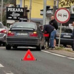 Velike gužve kod Sarajeva: Automobil udario u stub u Binježevu